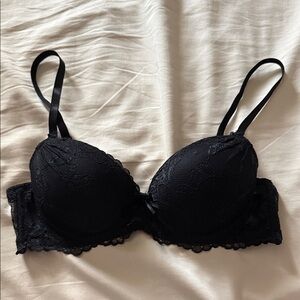Black Lace Push-Up Bra Size 34B